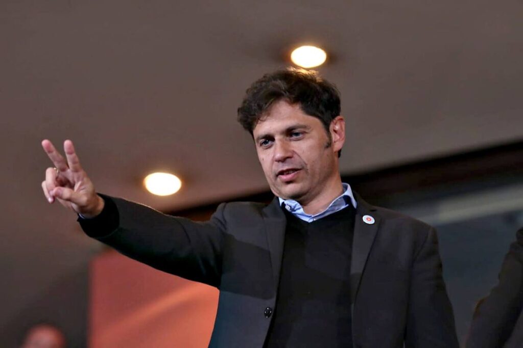 Kicillof tiene todo preparado para desdoblar las elecciones mientras crece la presión por la suspensión de las PASO