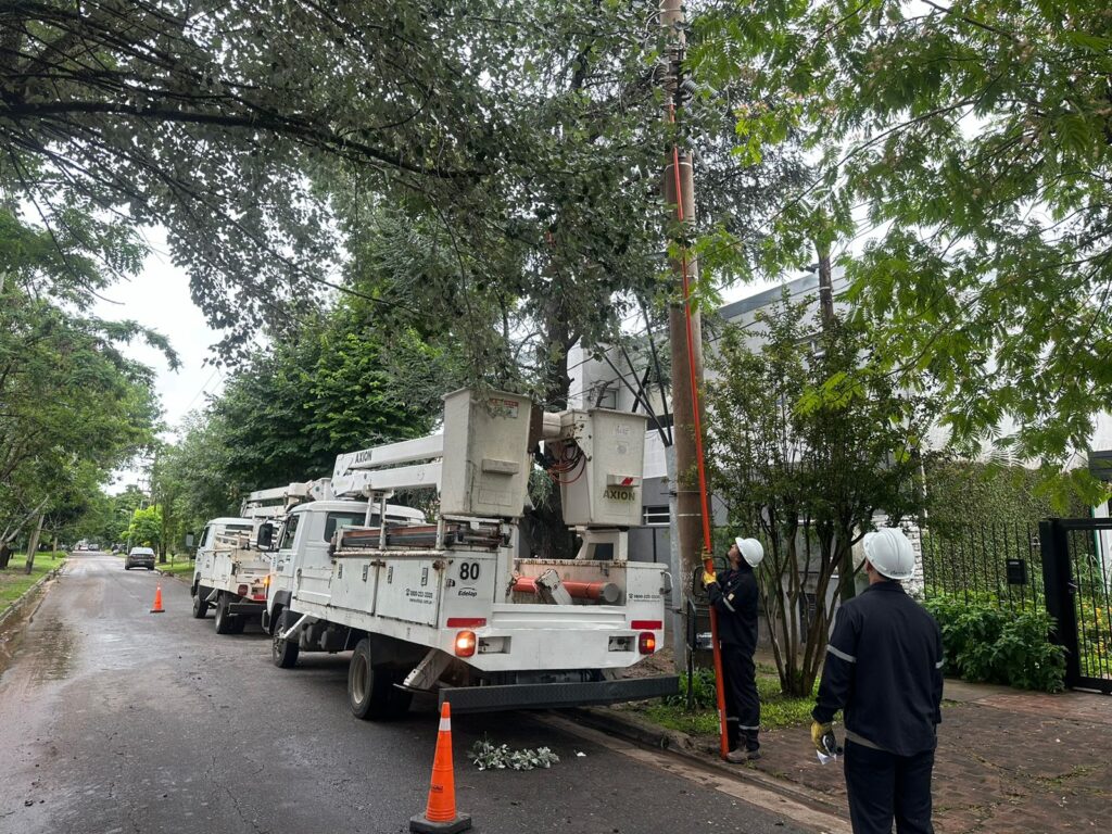 EDELAP normaliza paulatinamente el servicio afectado por la tormenta