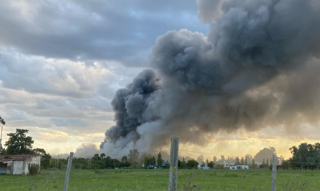 Impacto ambiental del incendio en Frigorífico Gorina: qué revelaron las mediciones oficiales